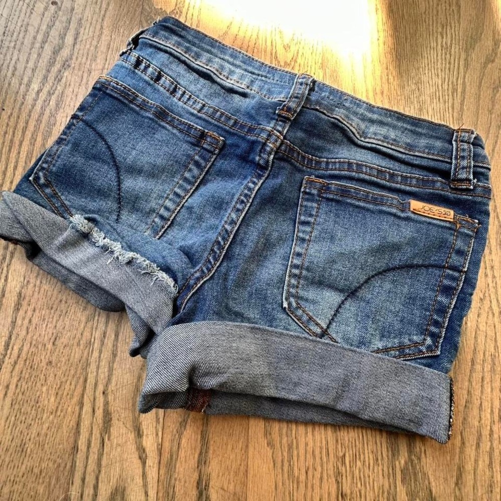 Joe's Jeans kids Blue denim shorts with frayed hem size 12